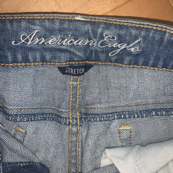 *SOLD* American Eagle Jean Shorts size 0 - Picture 3 of 4